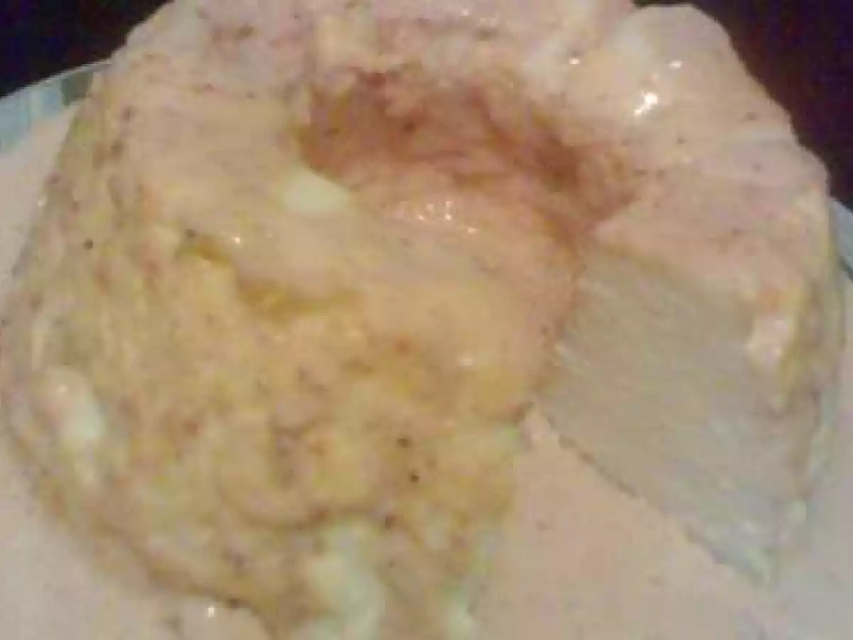 Pudim de claras (com creme de morangos)