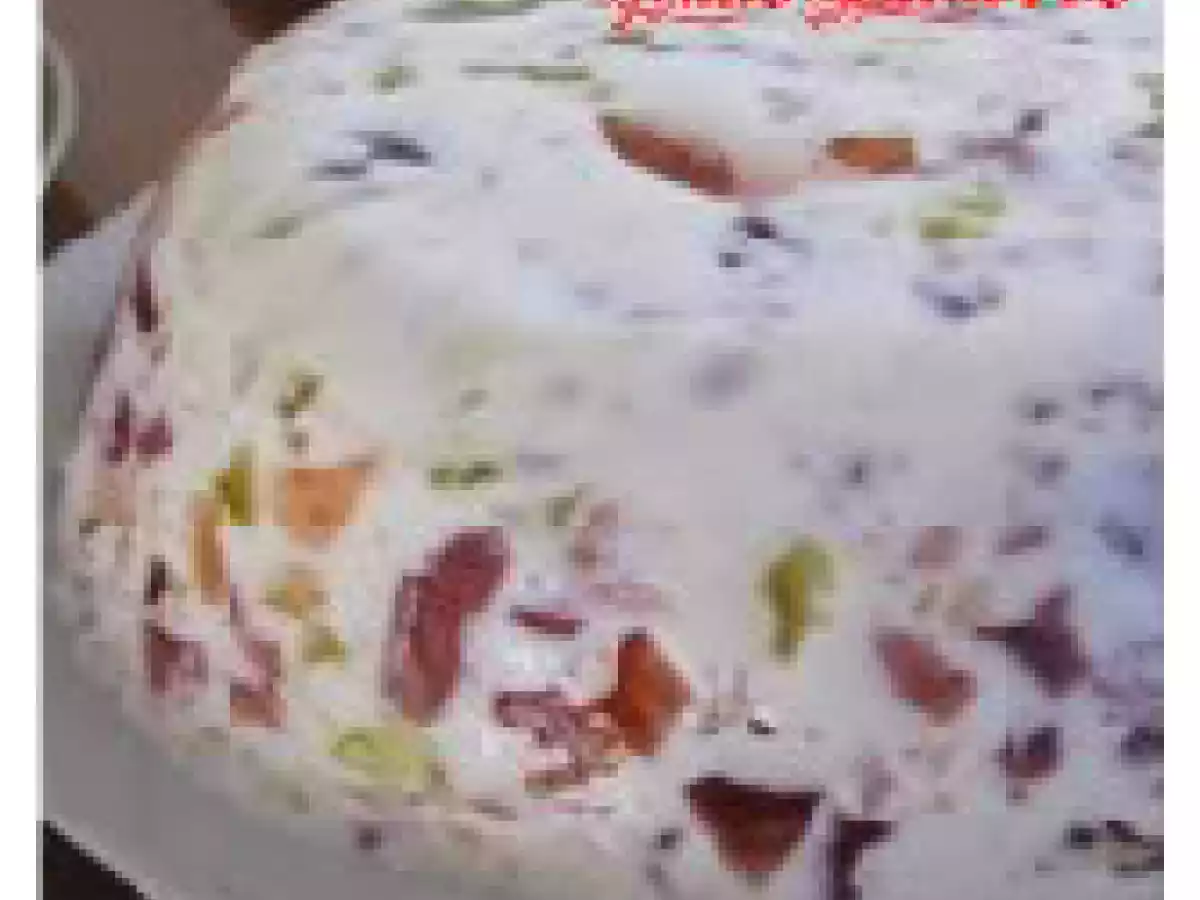 Pudim de gelatina colorido