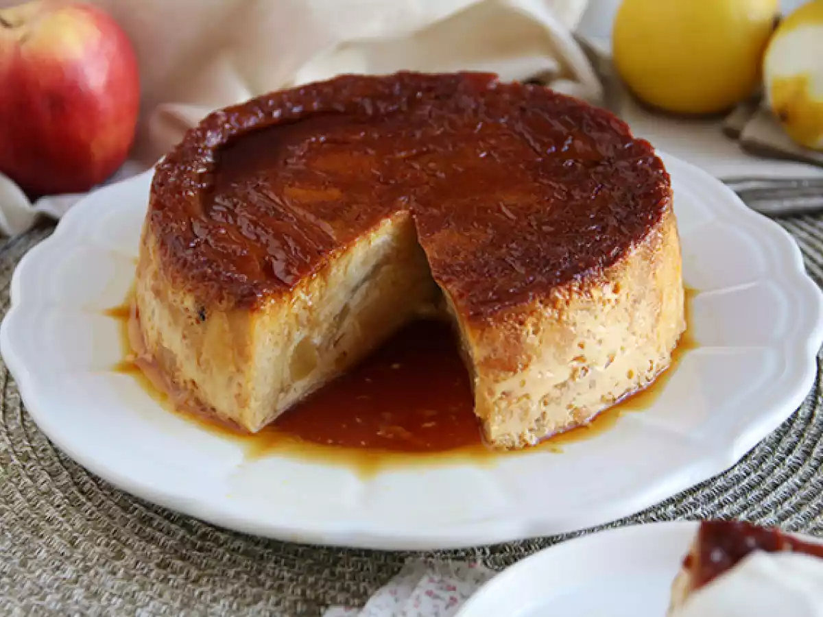 Pudim de maçã caramelizado - foto 4