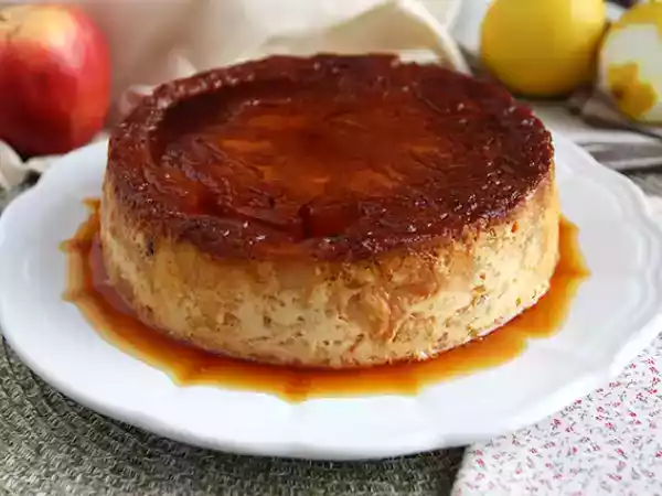 Receita Pudim de maçã caramelizado
