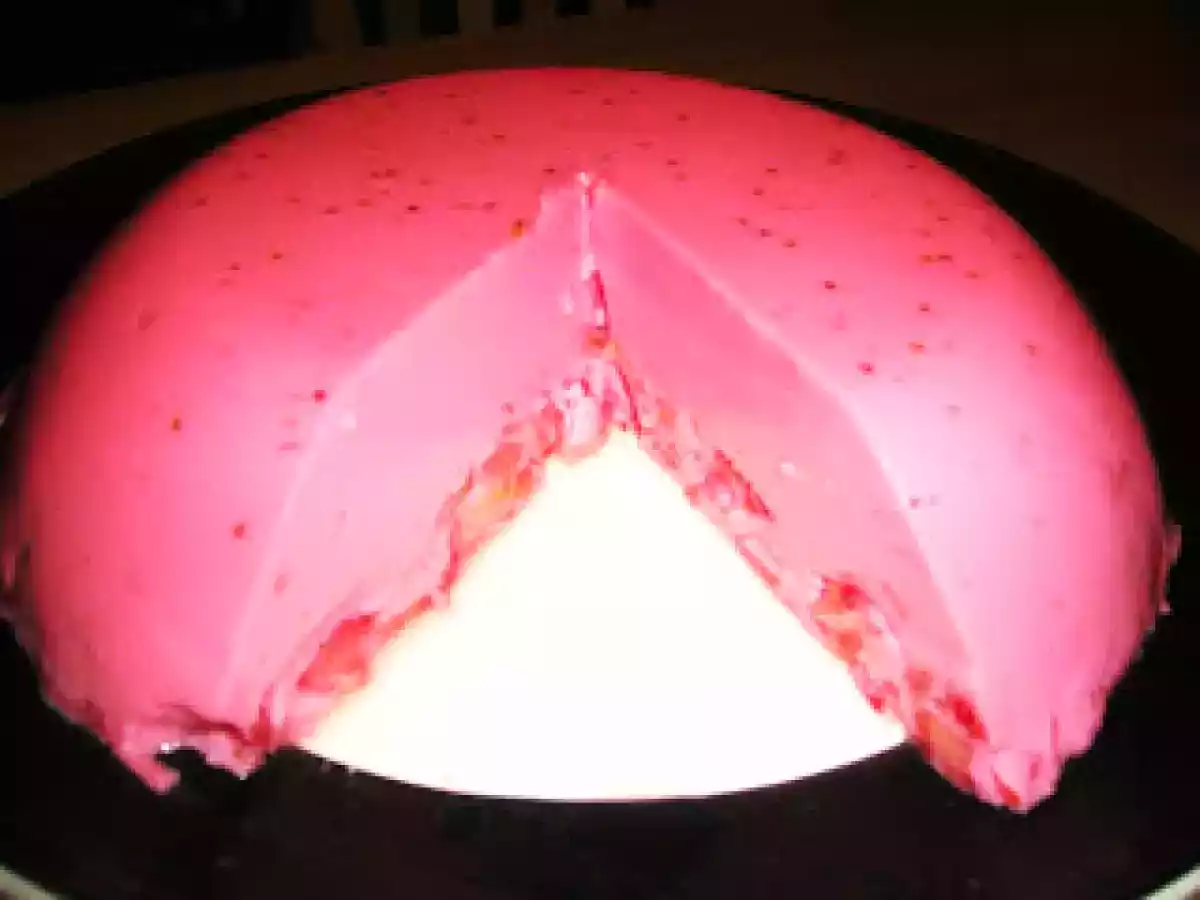 Pudim de Mascarpone e Morangos Frescos - Dia Rosa