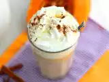 Pumpkin spice latte - café com leite e abóbora, foto 1
