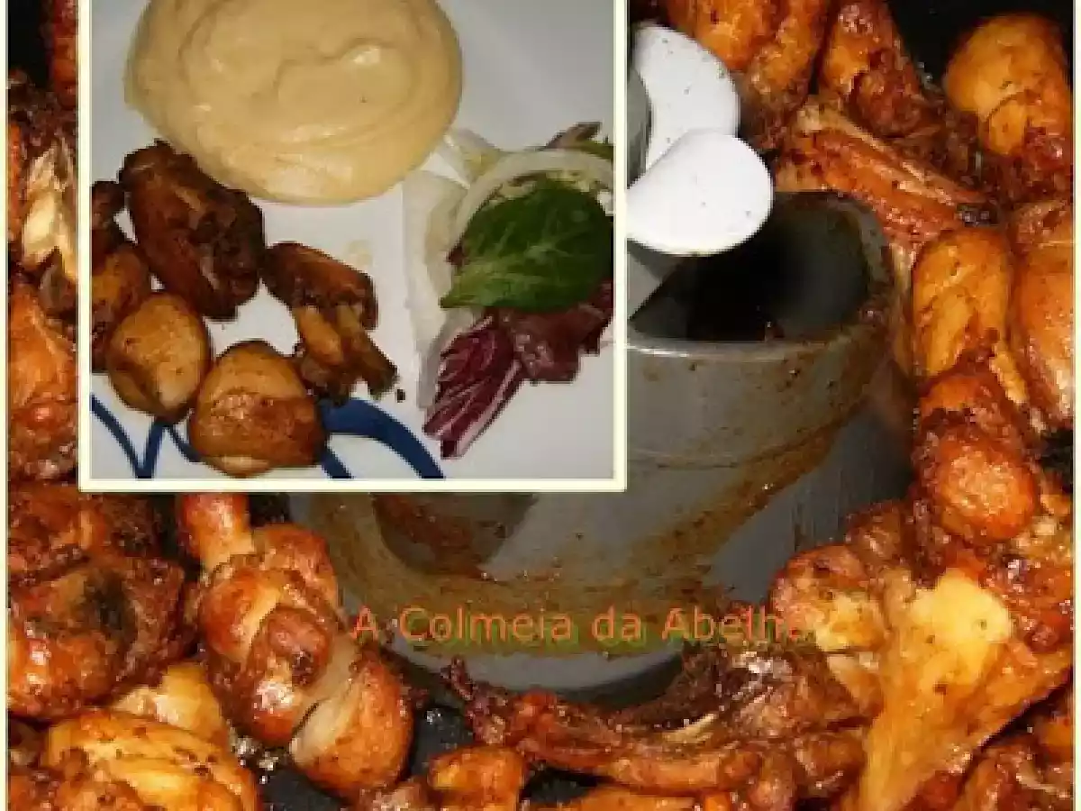 PURÉ DE BATATA COM FRANGO FRITO
