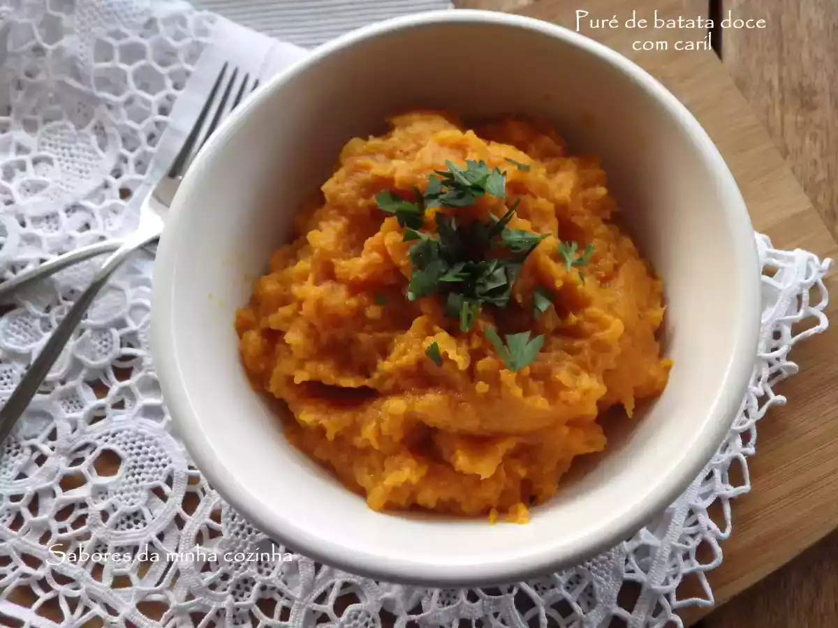 Puré de batata doce com caril