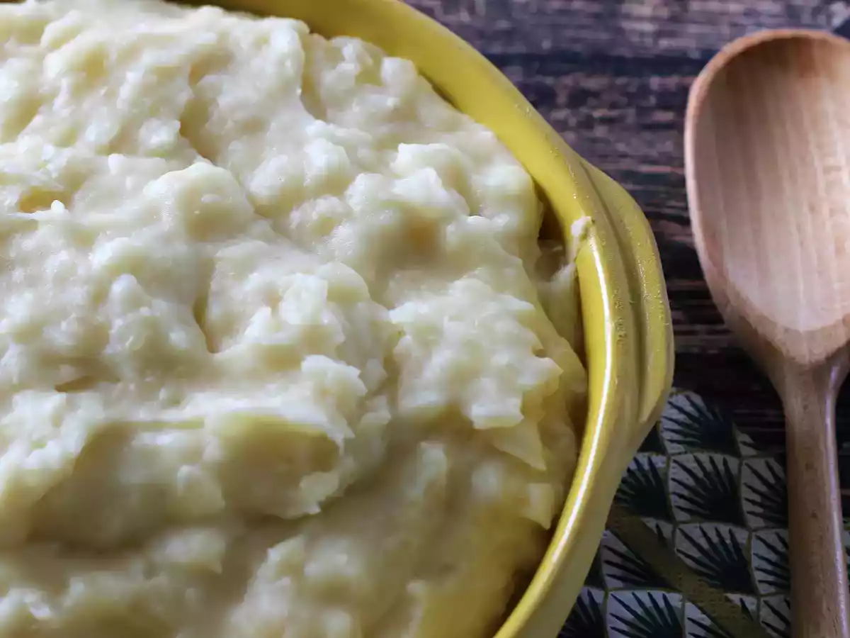 Purê de mandioca cremoso e muito fácil - foto 4