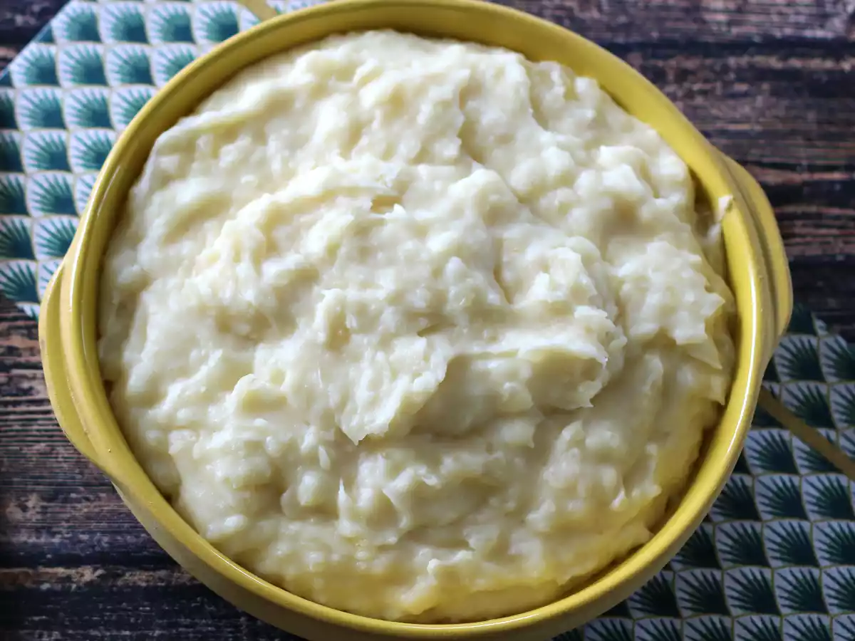 Purê de mandioca cremoso e muito fácil - foto 5