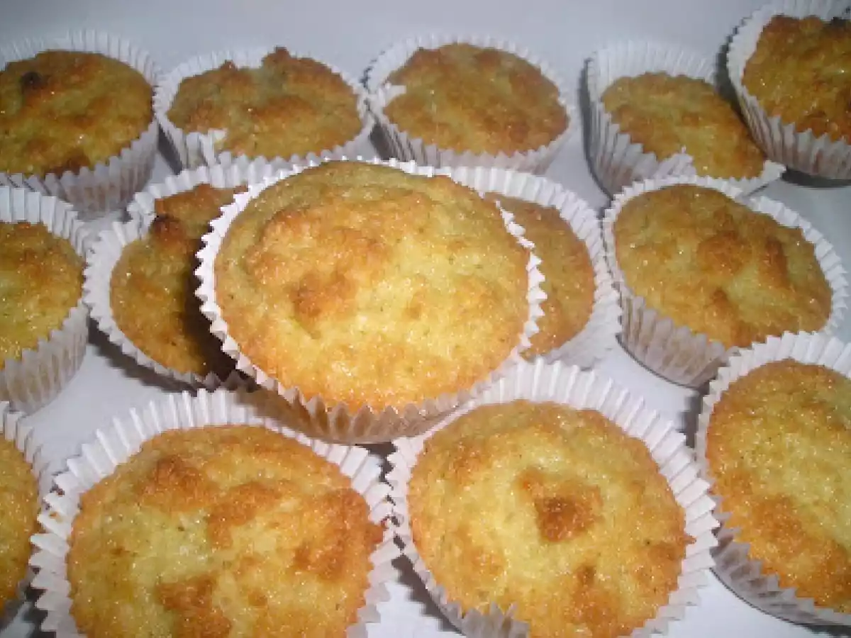 Queijadinhas de leite condensado e coco