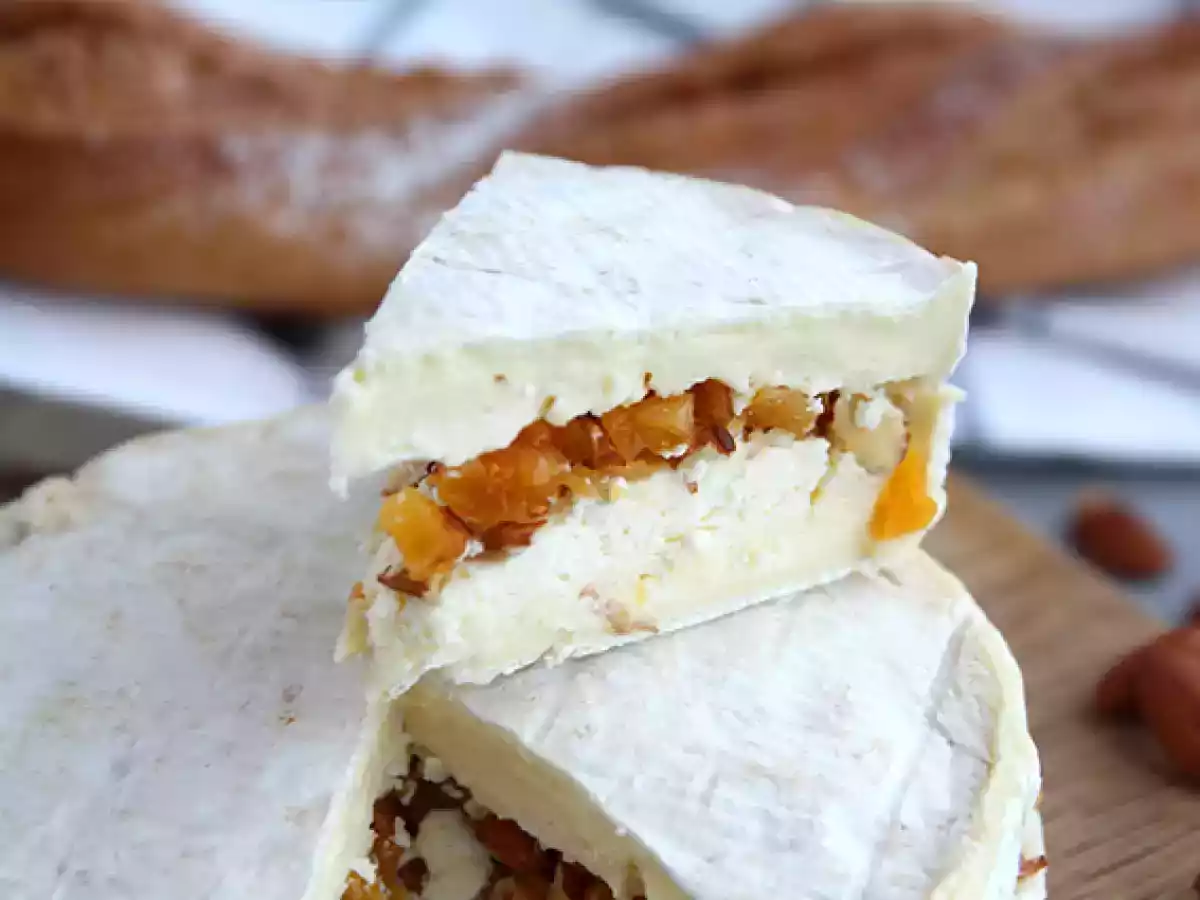 Queijo Brie recheado (damasco e amêndoas) - foto 2