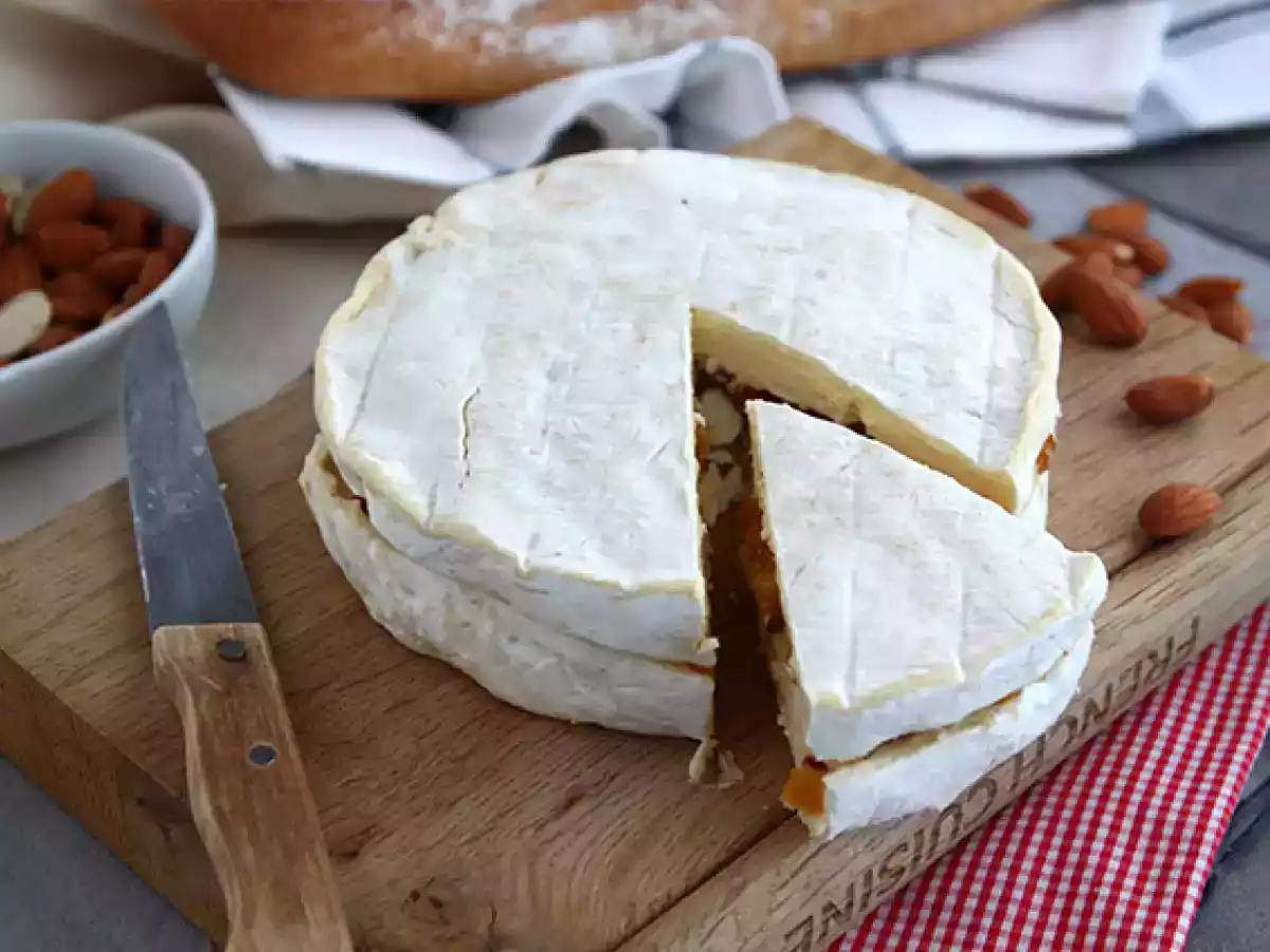 Queijo Brie recheado (damasco e amêndoas) - foto 3