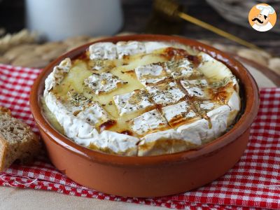 Queijo Camembert com mel assado na Air Fryer - foto 2