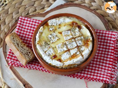 Queijo Camembert com mel assado na Air Fryer - foto 3