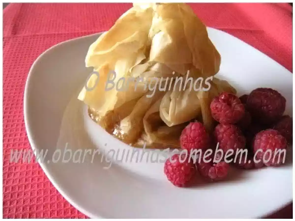 Queijo de Cabra com Mel e Nozes em Massa Filo