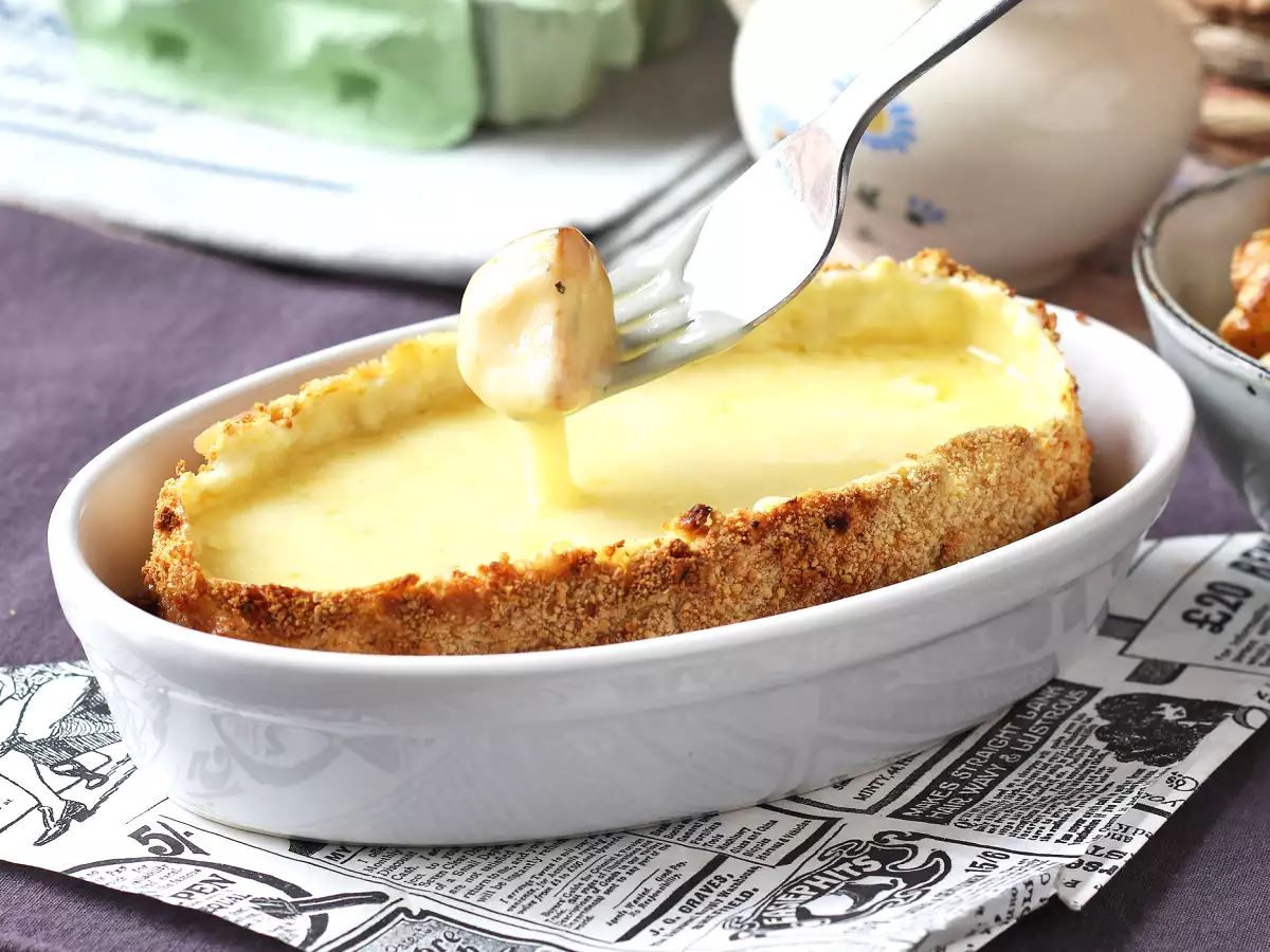Queijo empanado crocante com batatinhas douradas na Airfryer - foto 6