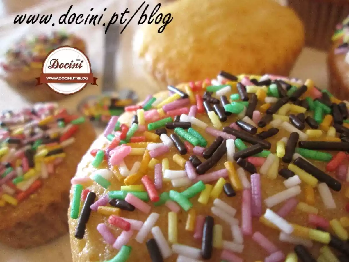 Queques com Salpicos de Baunilha e Chocolate - foto 2