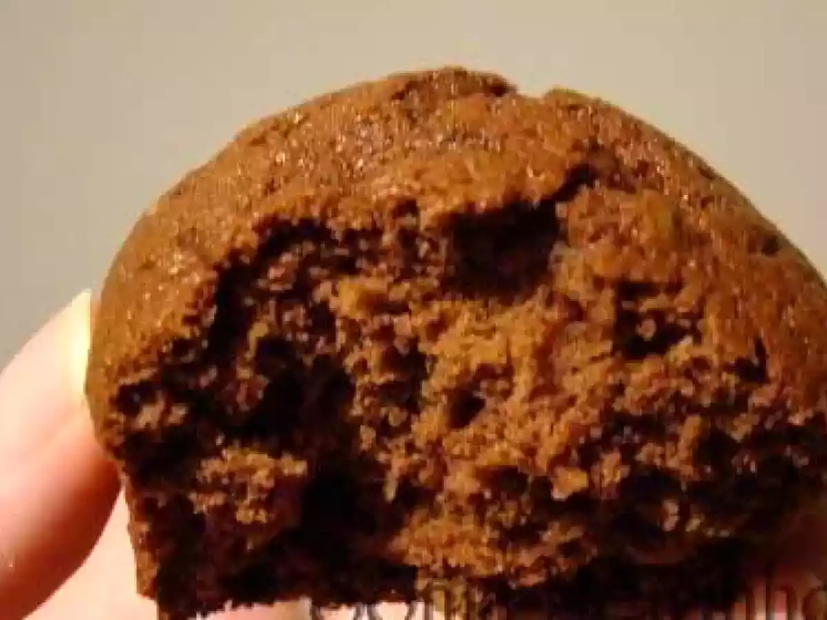 Queques de chocolate e Bolo de chocolate com côco ralado - foto 2