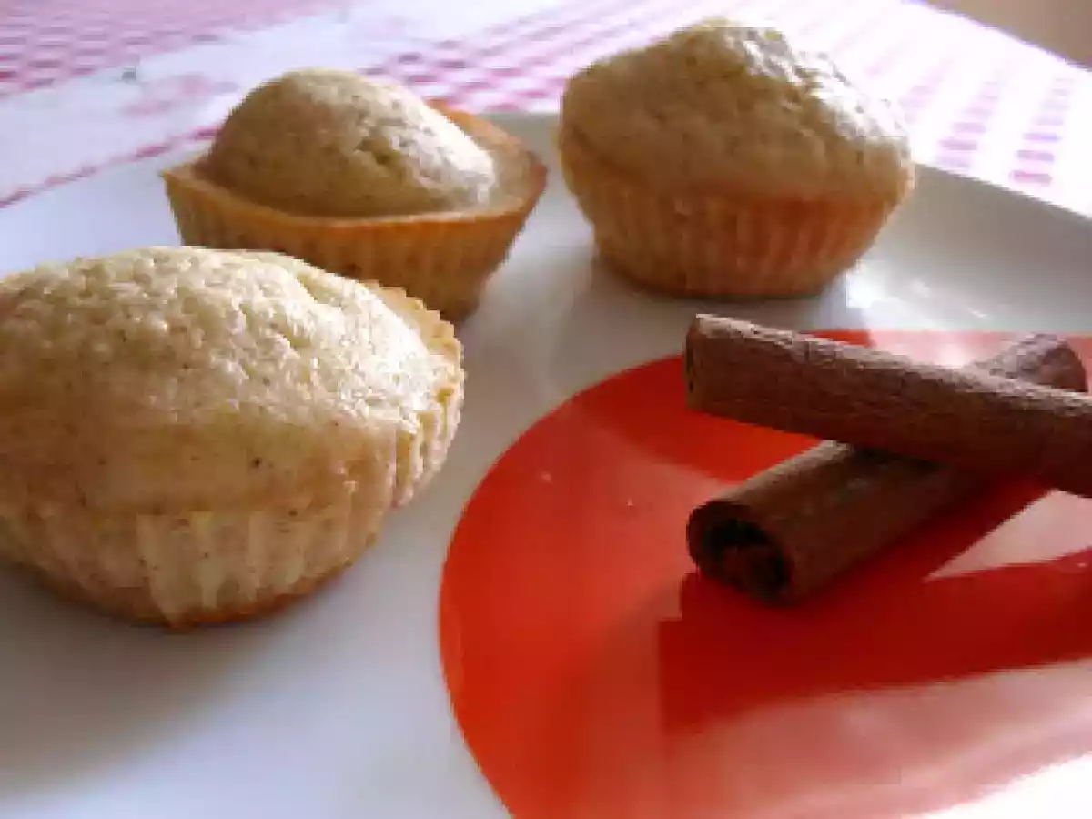 Queques de Claras & Canela