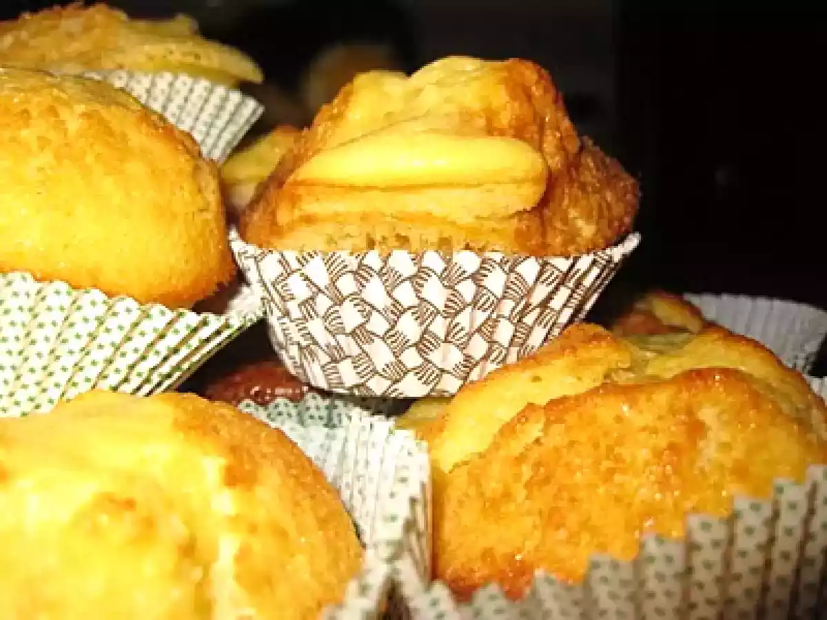 QUEQUES / QUEIJADAS DE REQUEIJÃO - foto 3
