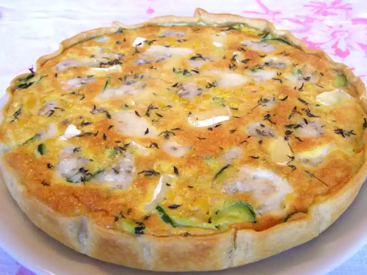 Quiche com abobrinha, alho-poró e gorgonzola
