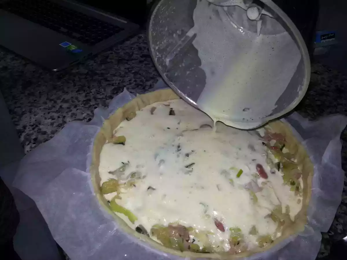 Quiche de alho frances na bimby - foto 3