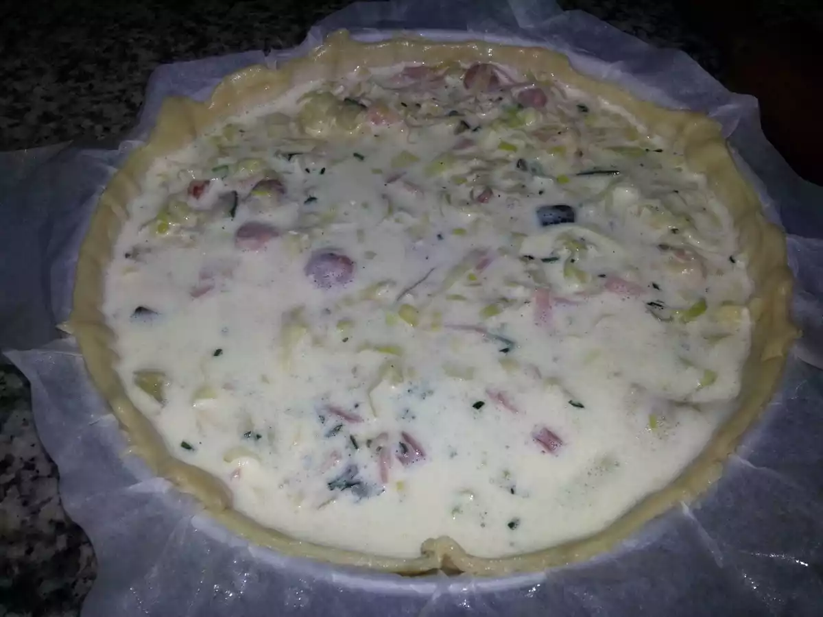 Quiche de alho frances na bimby - foto 4
