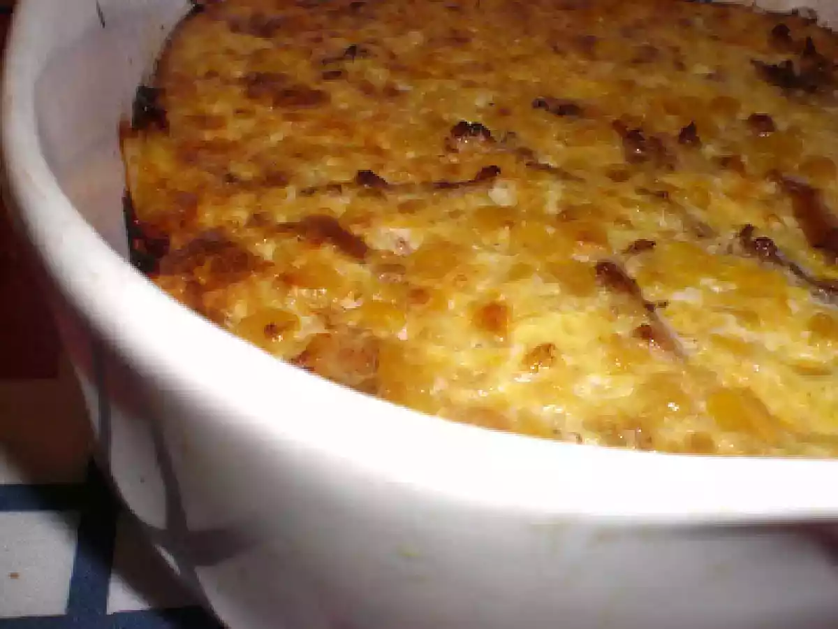 Quiche de bacon, frango, queijo e fiambre sem massa