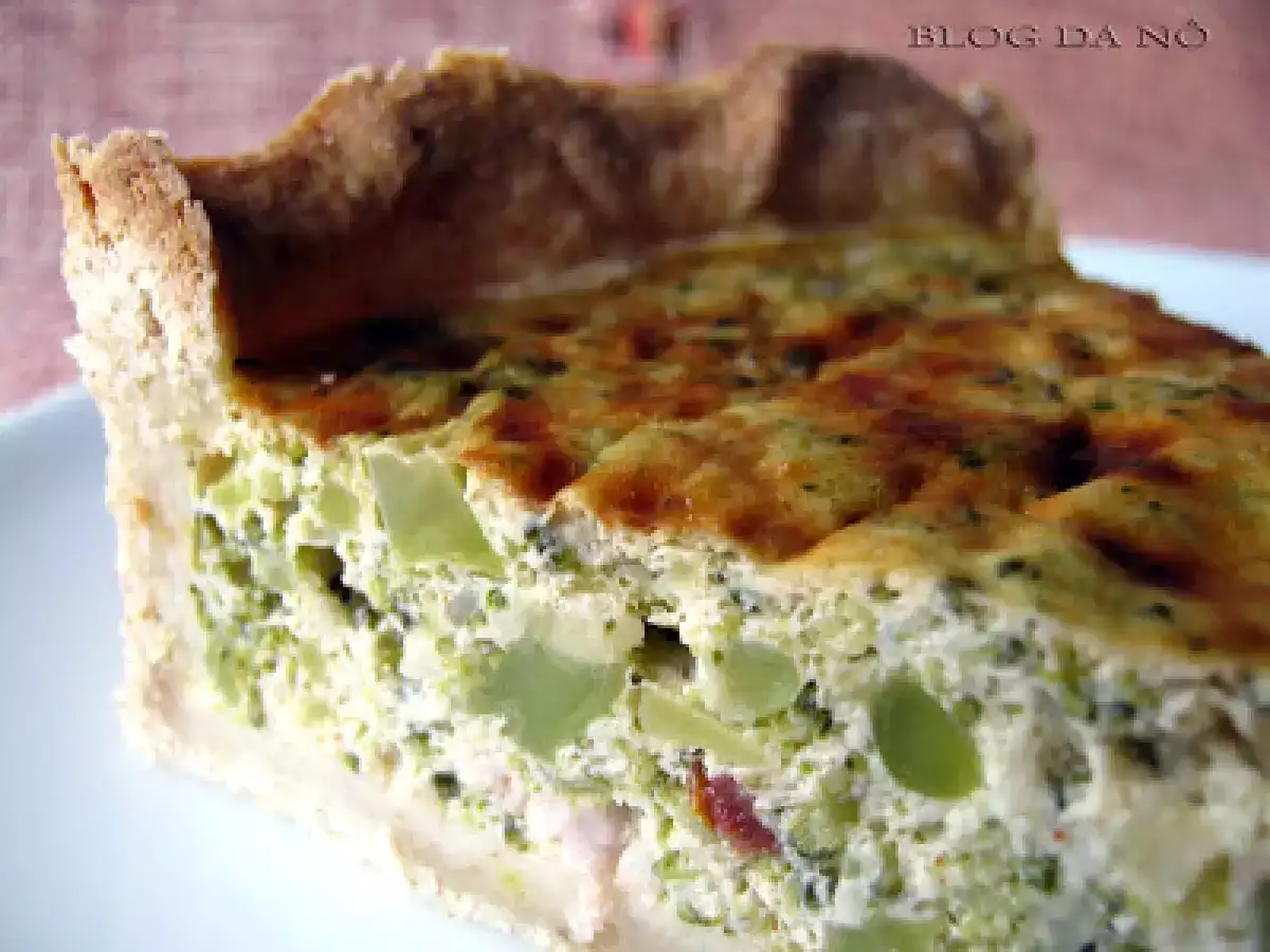 Quiche de brócolis, tomate seco e bacon - foto 4