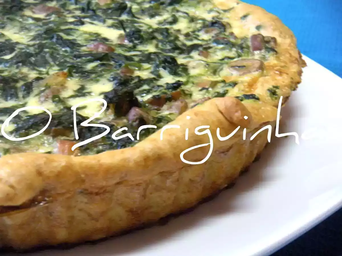 Quiche de Espinafres Bacon e Salsichas