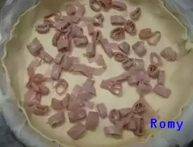 Quiche de fiambre e legumes variados