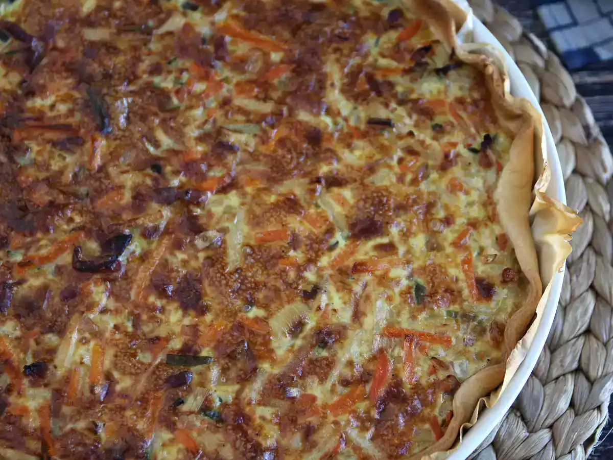 Quiche de legumes e bacon fácil e econômico - foto 4