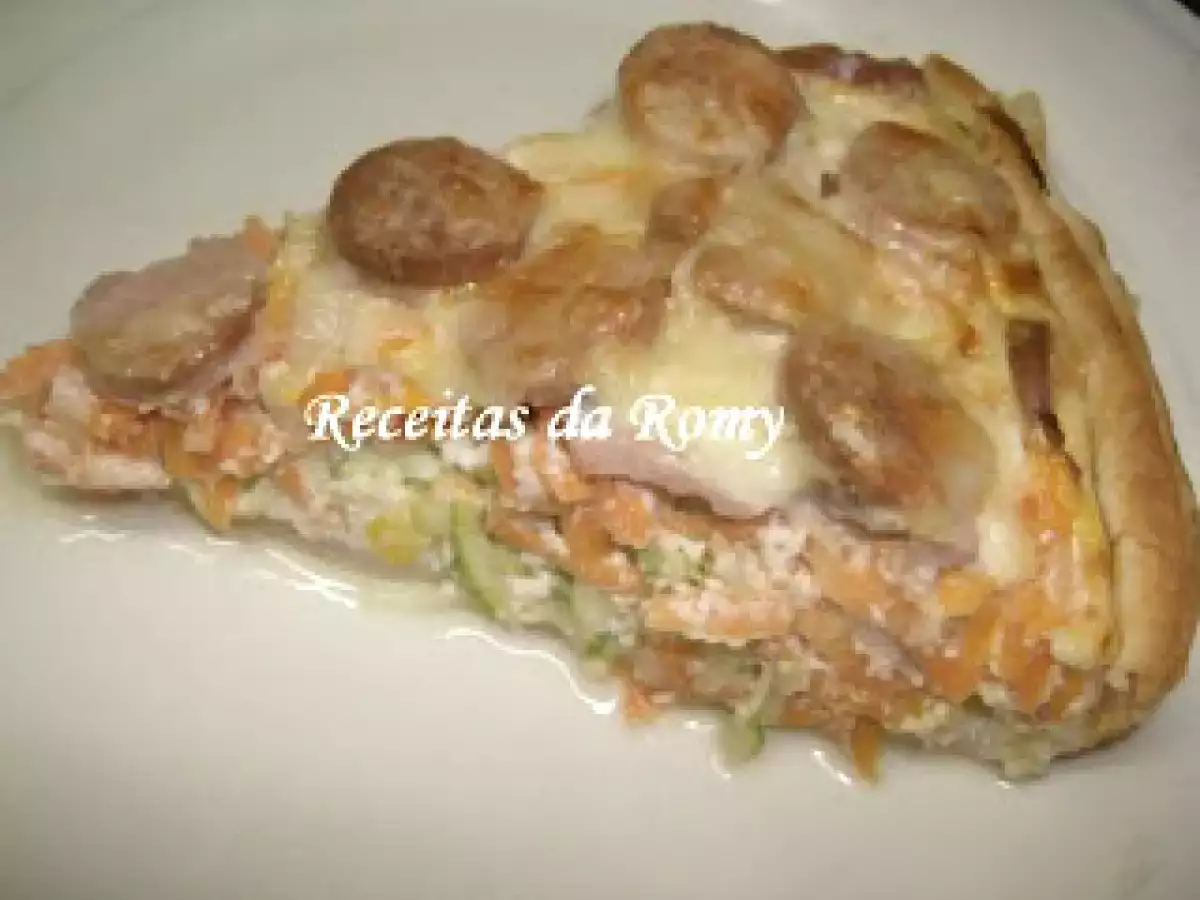 Quiche de legumes e salsichas - foto 2