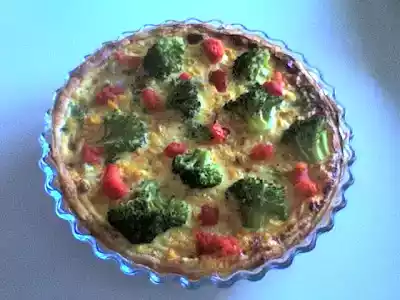 Quiche de peixe e legumes