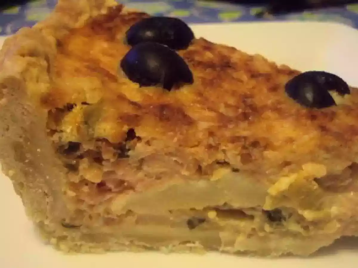 Quiche de Salmão Fumado, Alho Françês e Cogumelos com Mozarella e Pecorino - foto 6