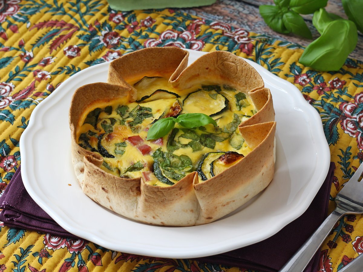 Quiche rústica com crosta de tortilha: leve, crocante e irresistível - foto 2