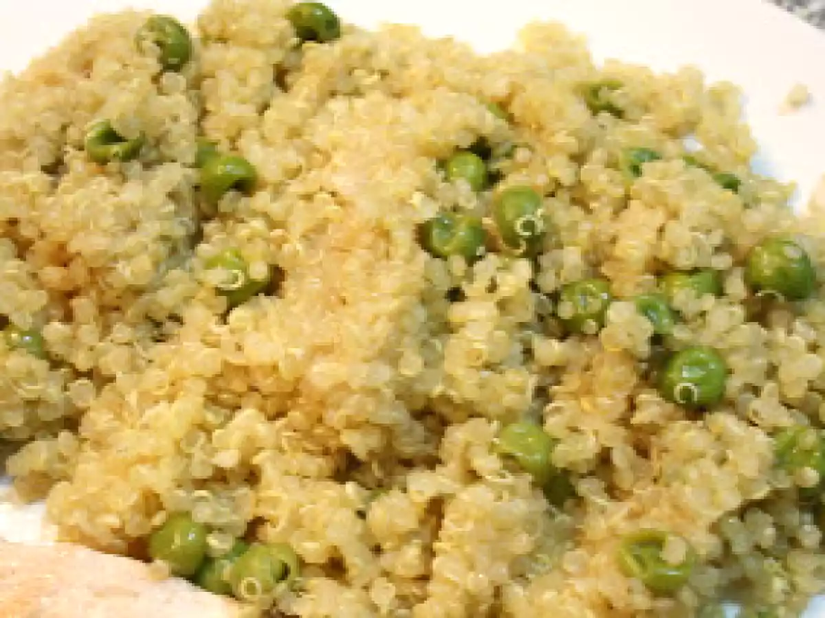 Quinoa com ervilhas