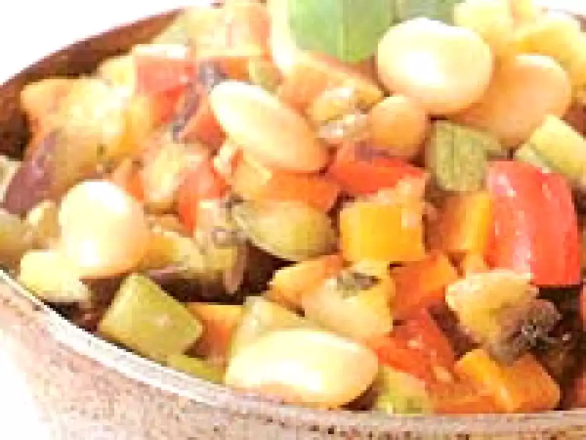 Ratatouille com Feijão-Branco (vegana)