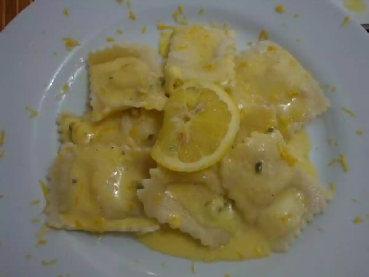 Ravioli de Ricota com Limao SicilinoComprei a massa em uma...