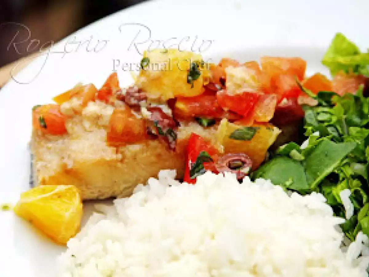 Receita de bacalhau frito com molho de tomate e laranja