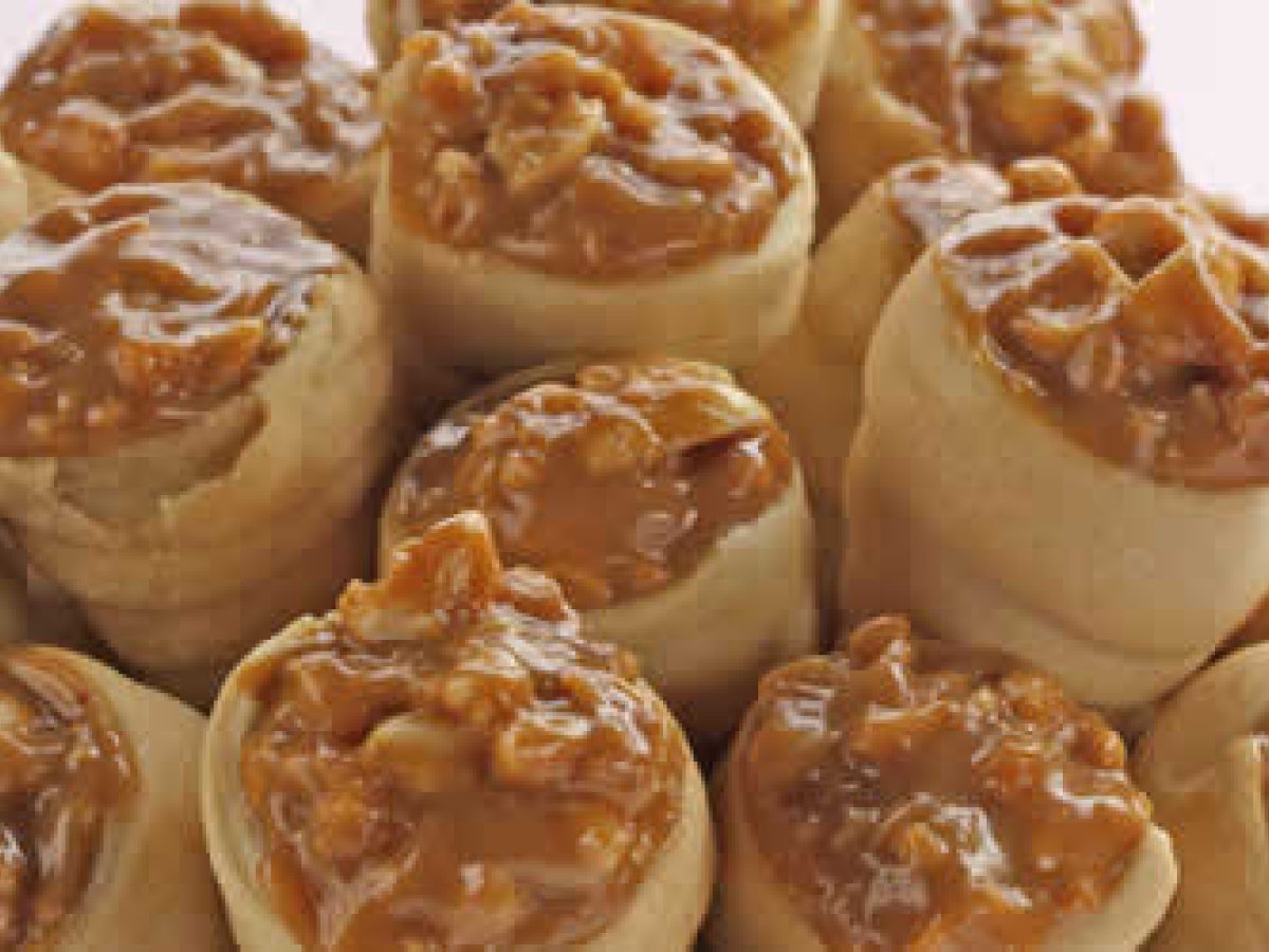 Receita de Canudinhos de doce de leite e amendoim