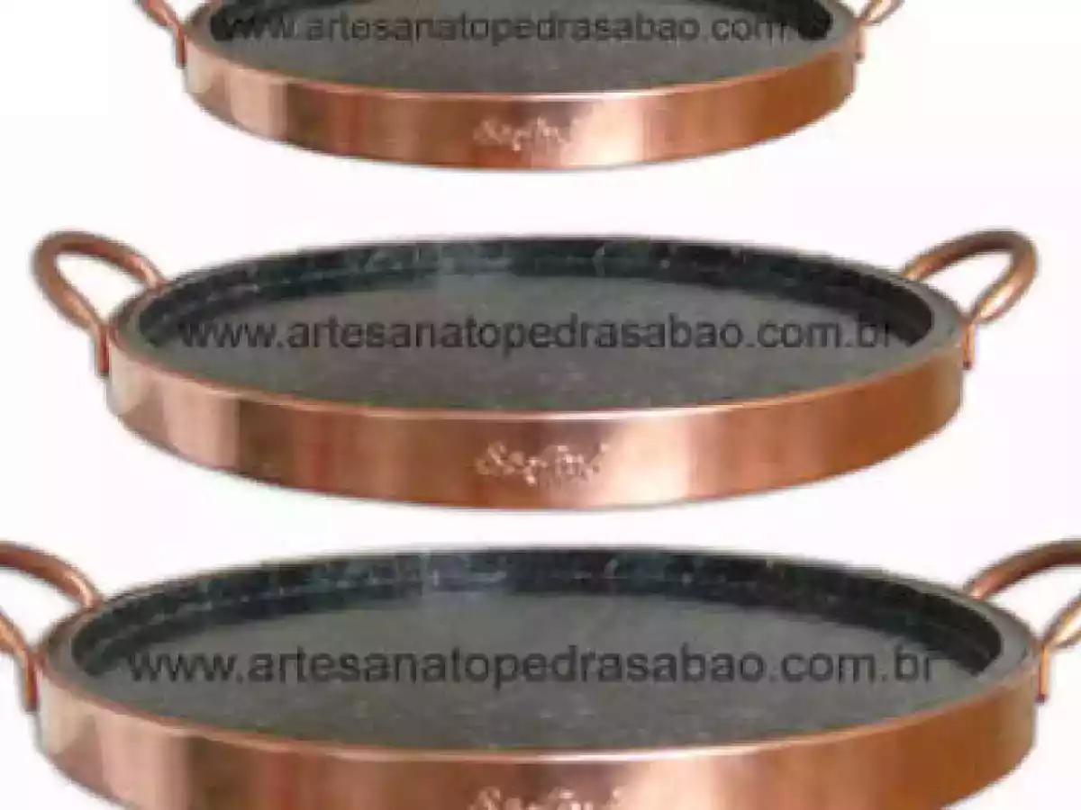 Receita de massa fina e crocante para fazer na forma de pedra sa - foto 3