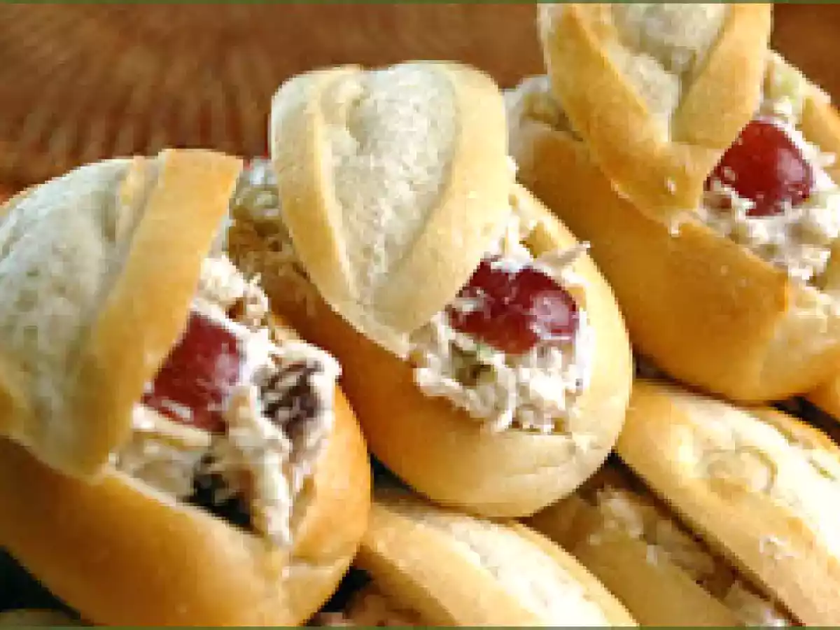 RECEITA DE PÃO COM TUDO DENTRO