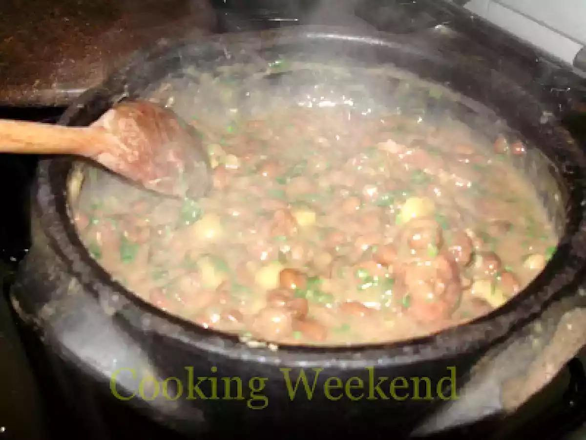 Receitas - Tutu de Feijão na Mandioca - foto 2