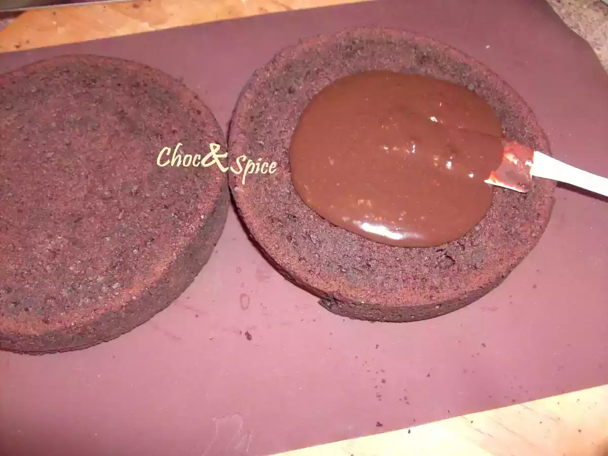RECHEIO DE GANACHE DE CHOCOLATE PARA BOLO - Fazer e Rechear - foto 3