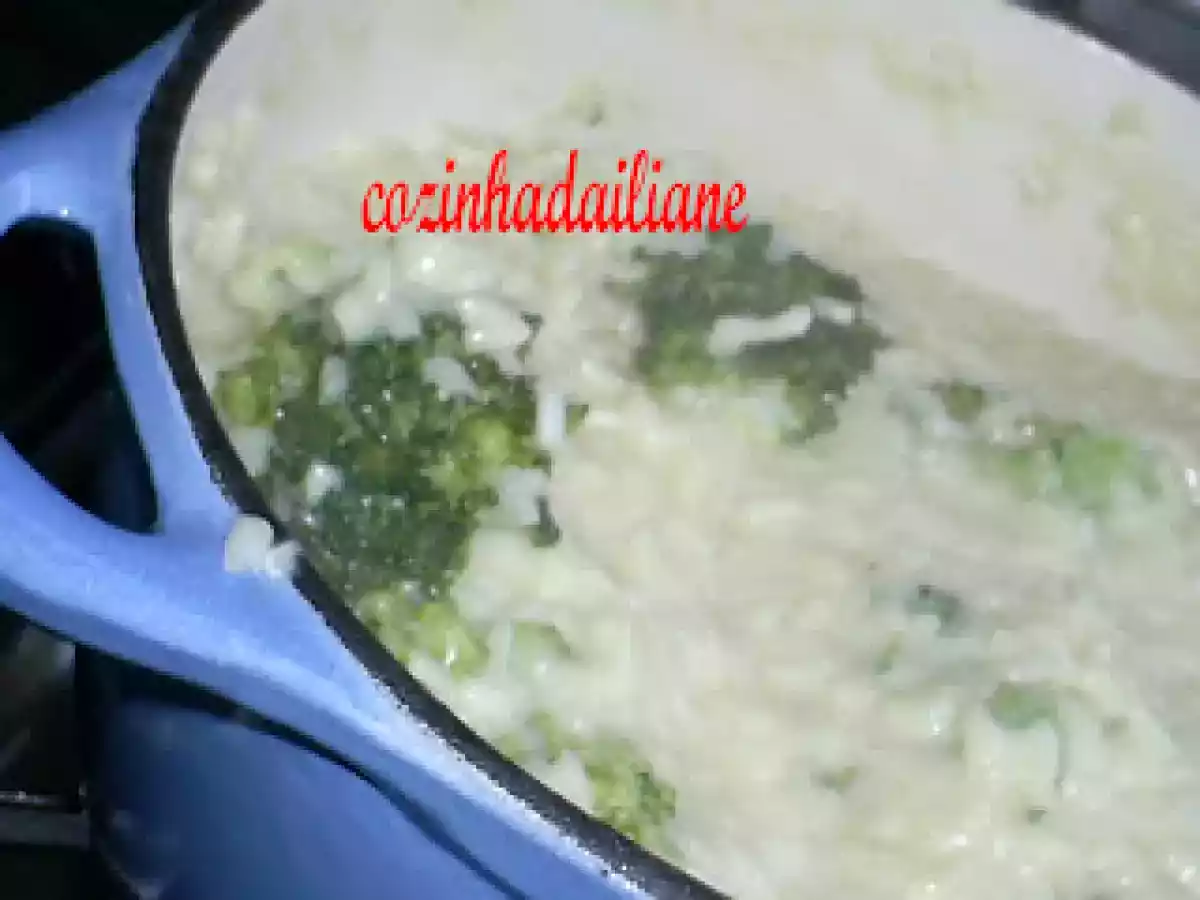 Risoto de brocolis ninja, alho poró e limão