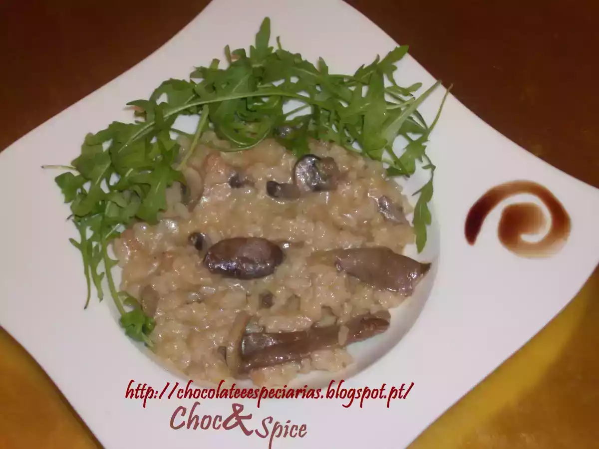 RISOTTO DE FARINHEIRA E COGUMELOS