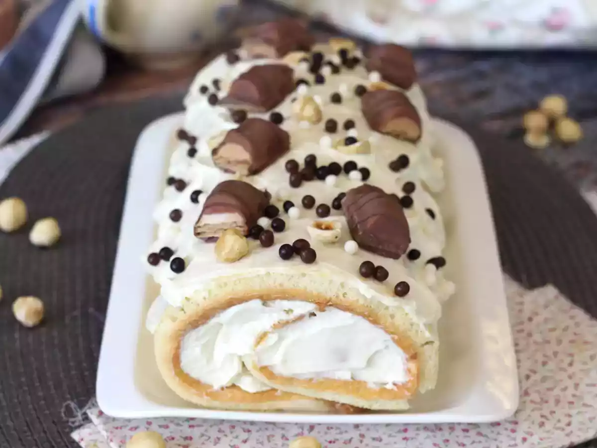 Rocambole sabor Kinder Bueno, um bolo festivo para datas especiais - foto 6