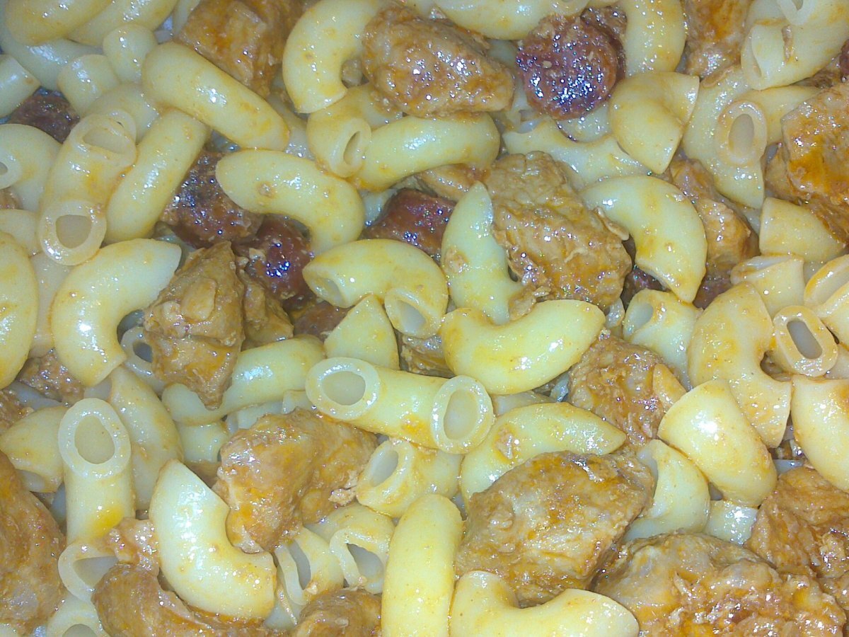 Rojões com linguiça