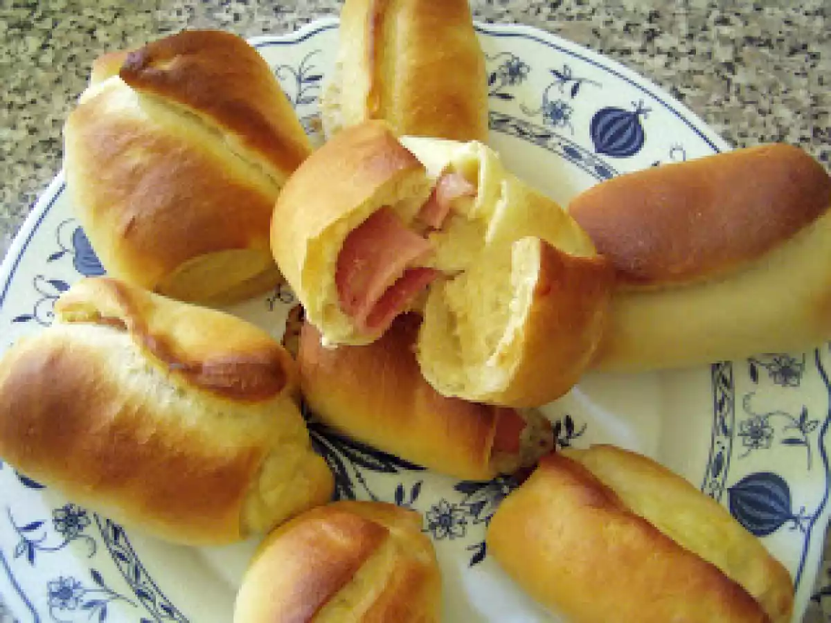 Rolinhos de queijo e fiambre