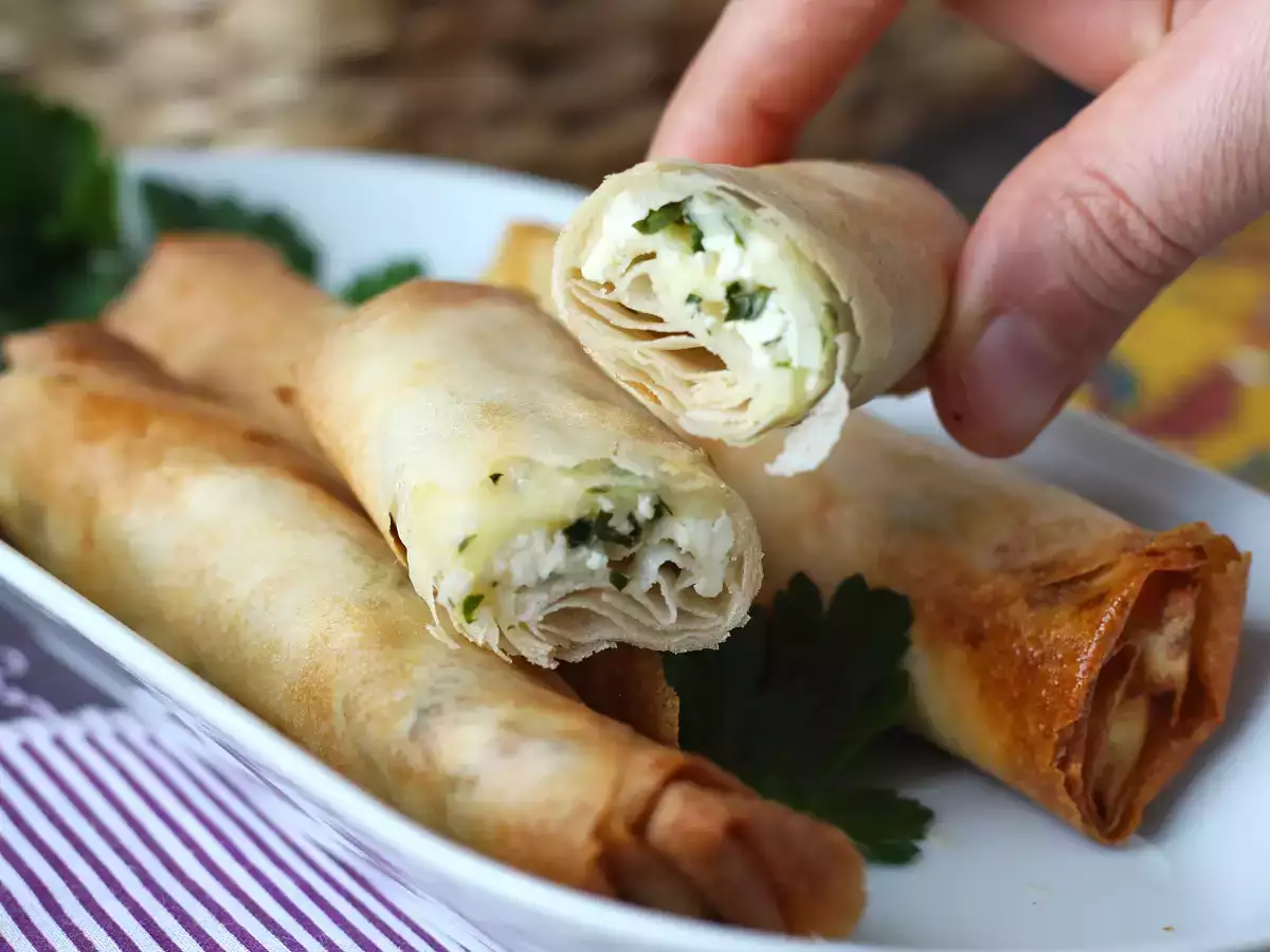 Rolinhos libaneses de queijo (Rikakats) na Air Fryer - foto 3
