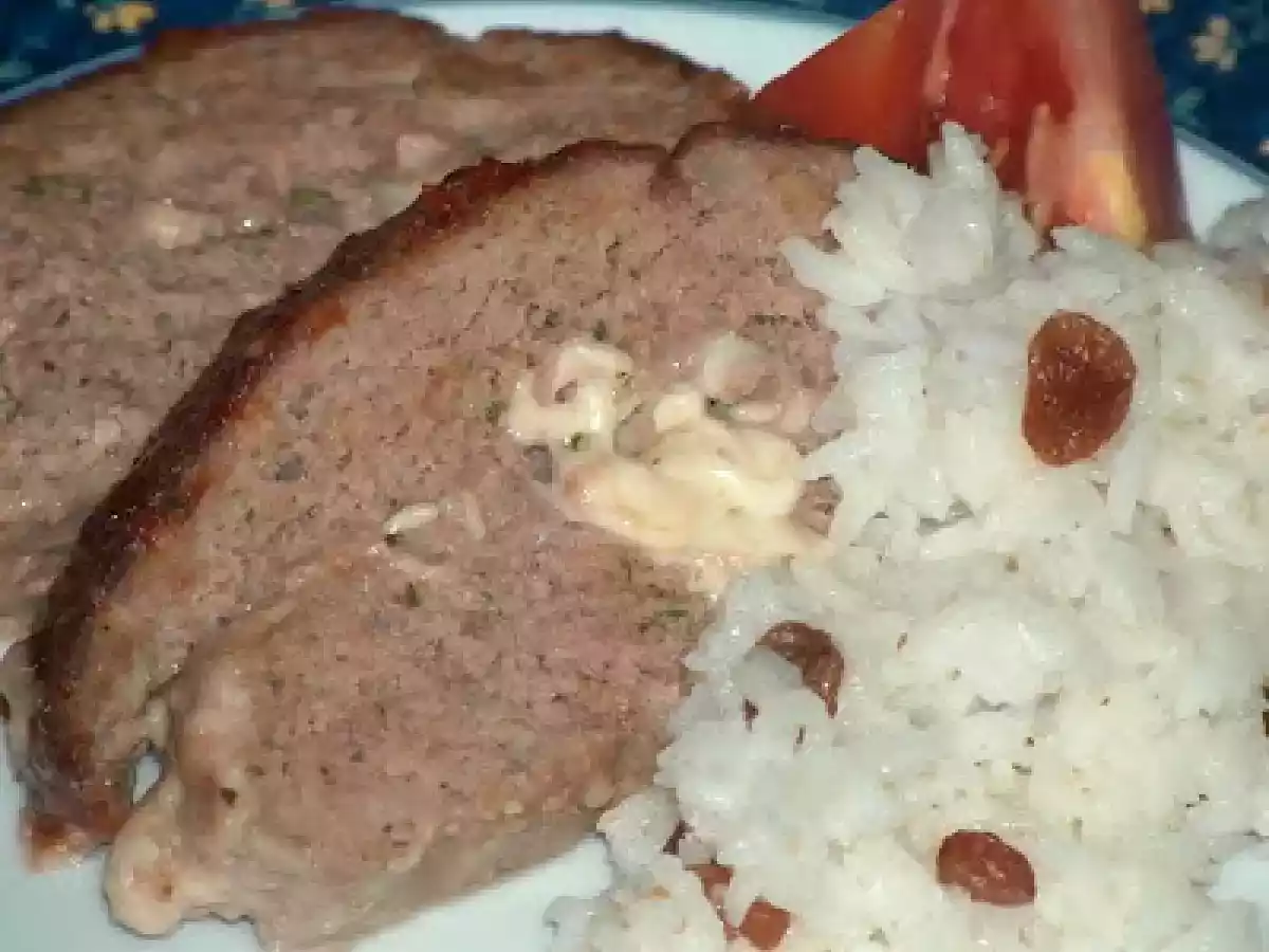 ROLO DE CARNE PICADA RECHEADO COM QUEIJO E FIAMBRE - foto 2