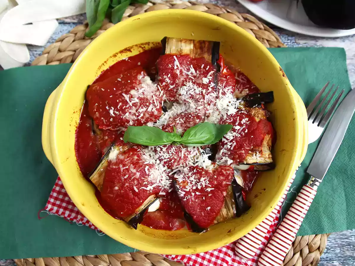 Rolos de berinjela à parmegiana - foto 3